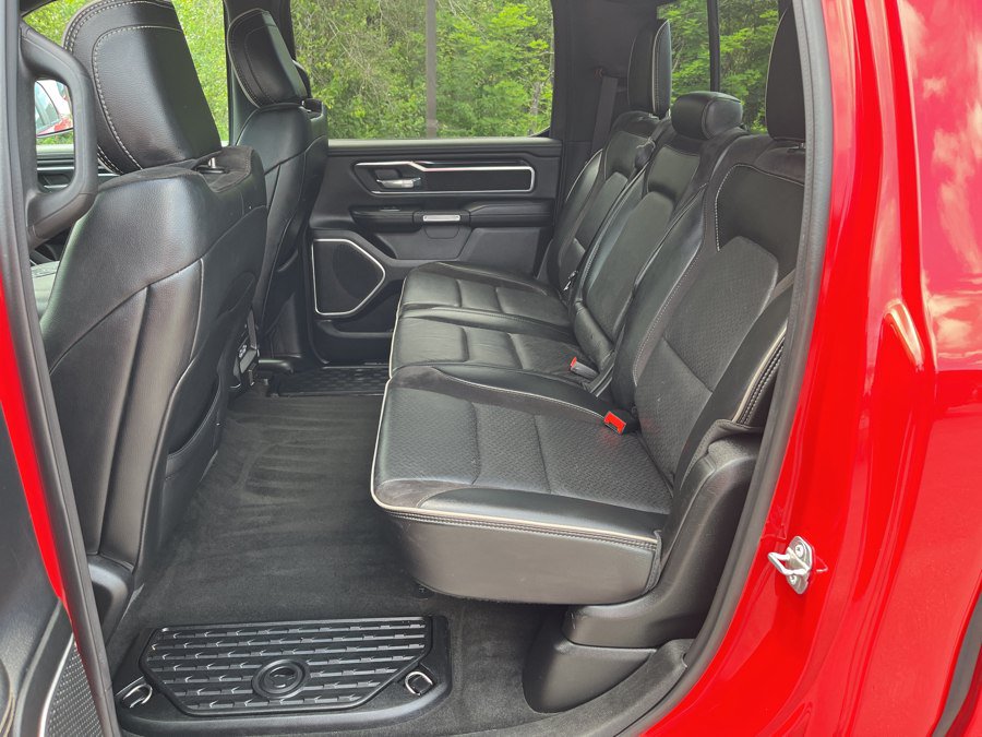 Used 2020 RAM 1500 Laramie w/ Sport Appearance Package AWD/4WD image 6