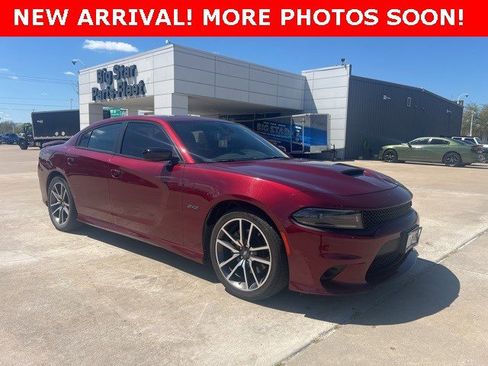 Used 2023 Dodge Charger R/T w/ Plus Group image 2