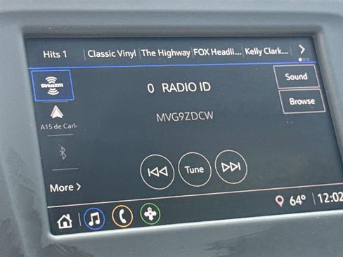 Used 2022 Chevrolet Equinox LS image 12