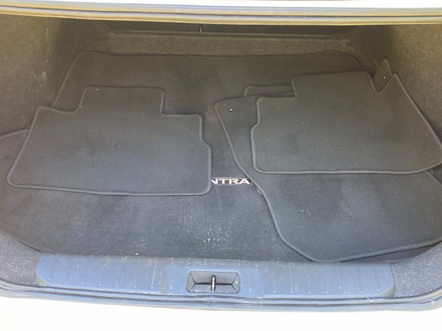 Used 2024 Nissan Sentra S FWD image 28