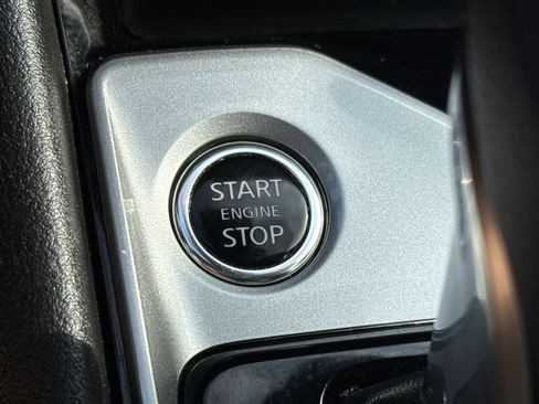 Used 2024 Nissan Altima 2.5 SV image 24