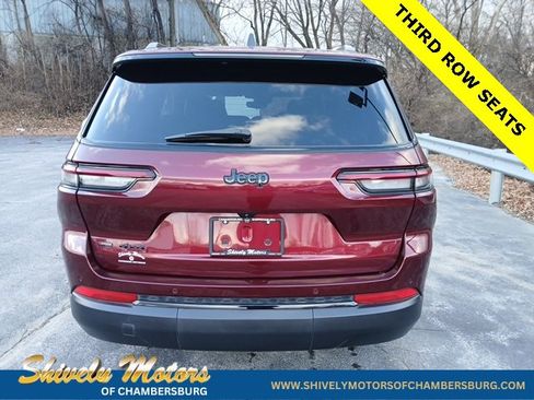 Certified 2022 Jeep Grand Cherokee L Laredo image 5
