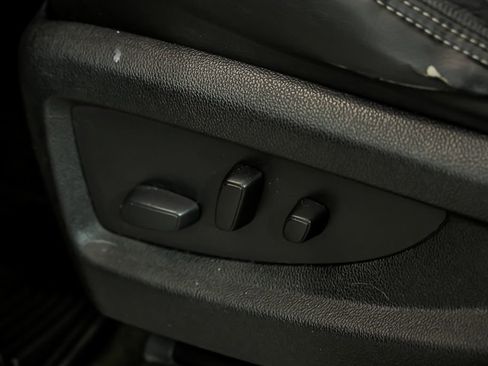 Used 2017 GMC Sierra 1500 Denali AWD/4WD image 17