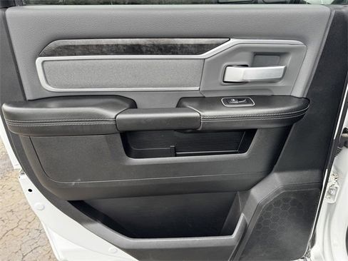 Certified 2023 RAM 2500 Big Horn w/ Level 1 Equipment Group image 18