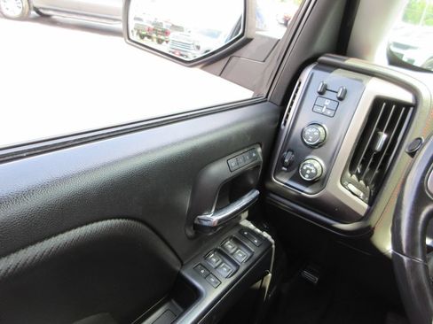 Certified 2016 GMC Sierra 1500 SLT w/ All-Terrain Package AWD/4WD image 29