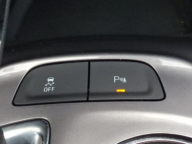 Used 2025 Chevrolet Malibu LT FWD image 23