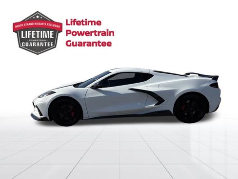Used 2021 Chevrolet Corvette Stingray Premium Cpe w/ Z51 Performance Package image 2