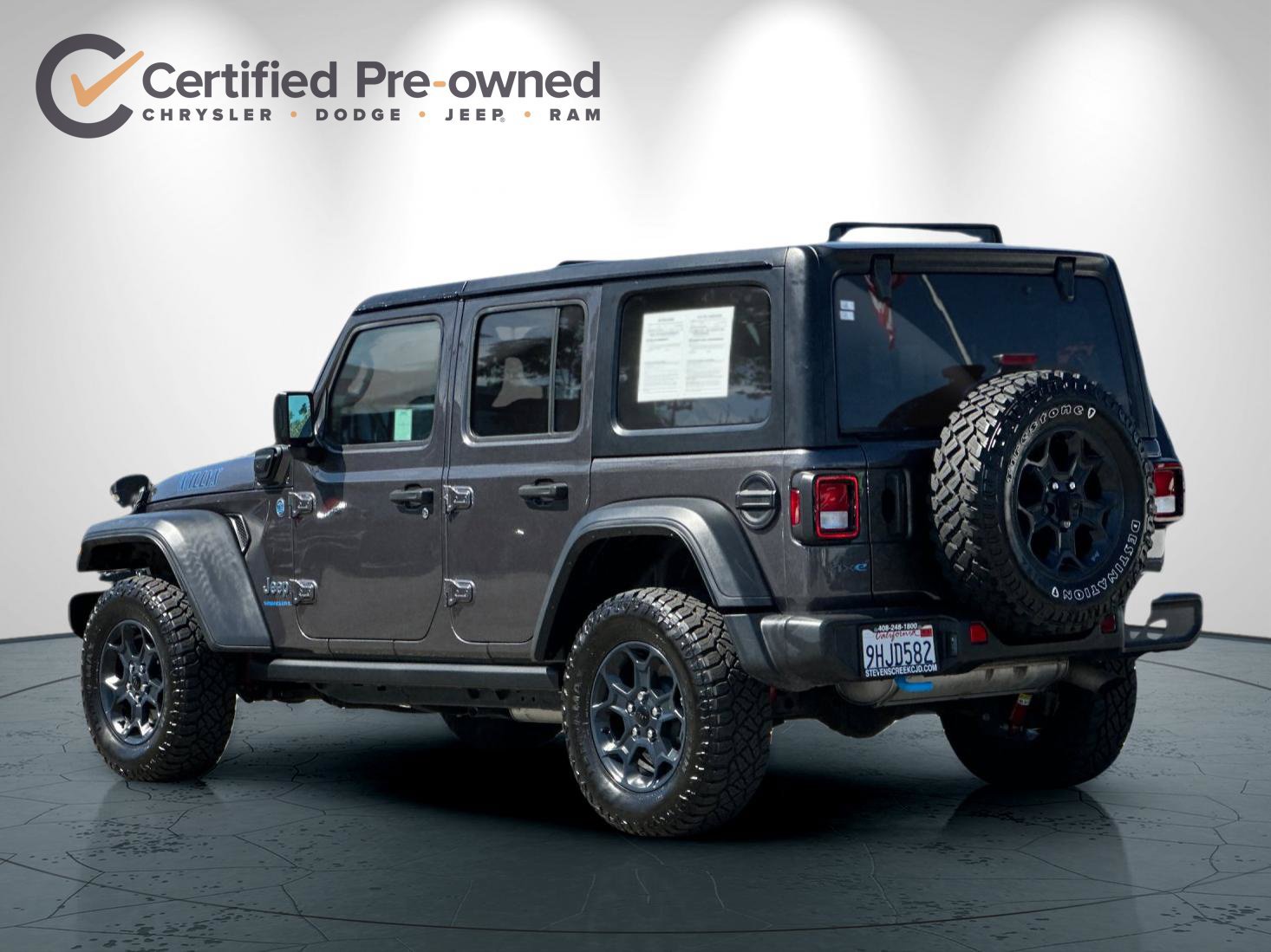 Used 2023 Jeep Wrangler Unlimited AWD/4WD image 6