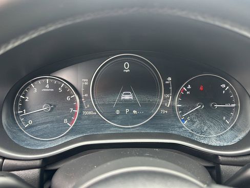 Used 2019 MAZDA MAZDA3 AWD Hatchback image 3