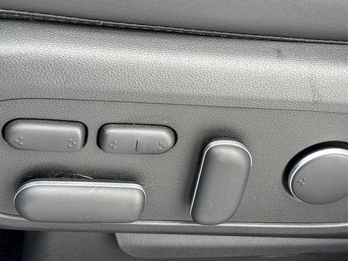 Used 2025 Hyundai Ioniq 5 Limited image 39