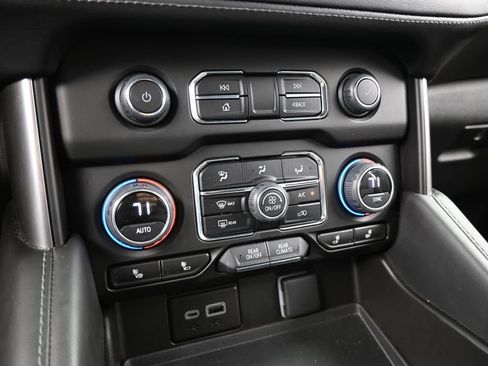 Used 2024 Chevrolet Tahoe LT image 24