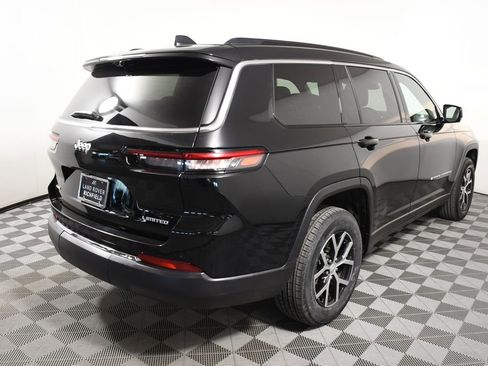 Used 2024 Jeep Grand Cherokee L Limited w/ Luxury Tech Group II AWD/4WD image 6