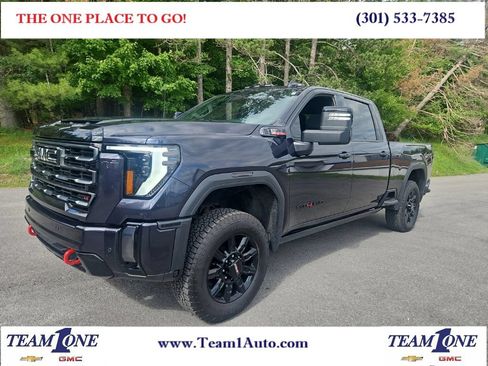 Used 2024 GMC Sierra 2500 AT4 w/ AT4 Premium Plus Package AWD/4WD image 1