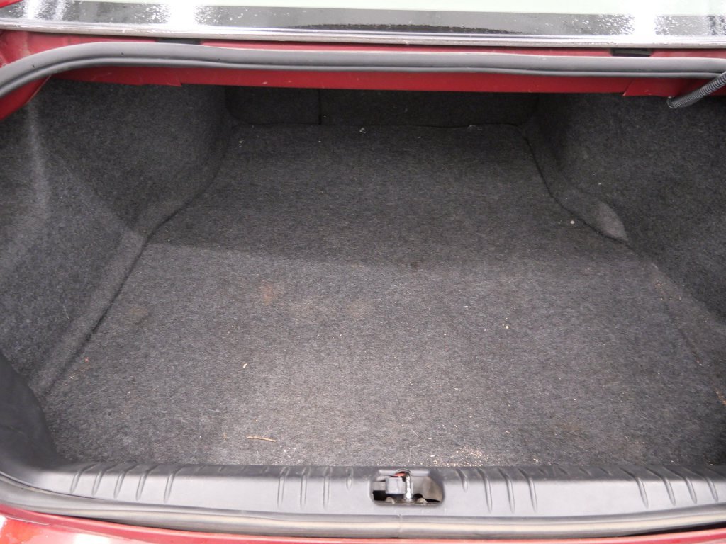 Used 2014 Chevrolet Impala LT w/ LT Sunroof Package FWD image 16
