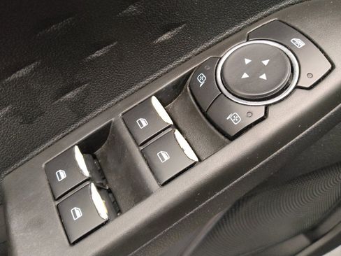 Used 2020 Ford Escape SE FWD image 27