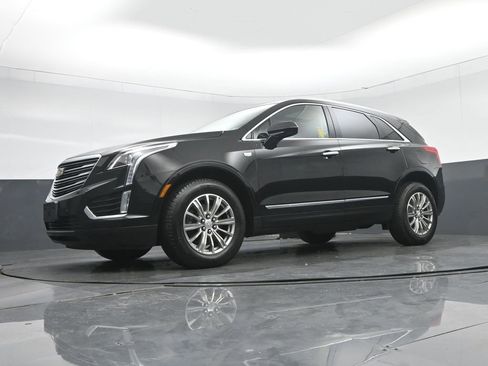 Used 2018 Cadillac XT5 Luxury image 57