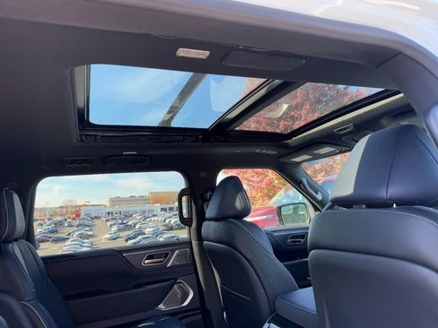 New 2026 INFINITI QX80 4WD image 6