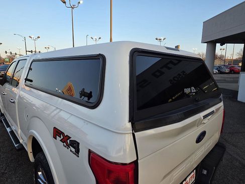 Used 2020 Ford F150 Lariat image 35