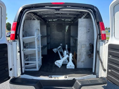 Used 2020 Chevrolet Express 2500 w/ Driver Convenience Package RWD image 8