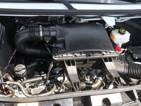 Used 2021 Mercedes-Benz Sprinter 3500 image 15