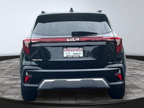 Certified 2024 Kia Seltos S FWD image 5