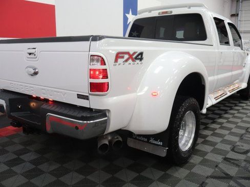 Used 2016 Ford F350 Lariat w/ Lariat Interior Package AWD/4WD image 24