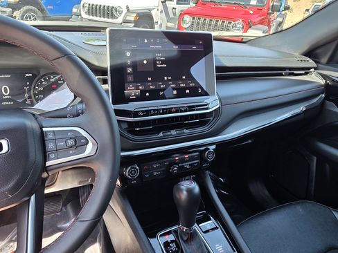 Certified 2024 Jeep Compass Trailhawk image 14