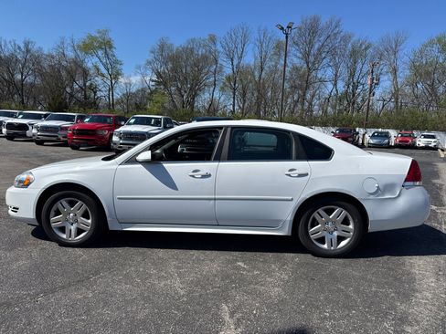 Used 2014 Chevrolet Impala LT w/ LT Sunroof Package FWD image 3