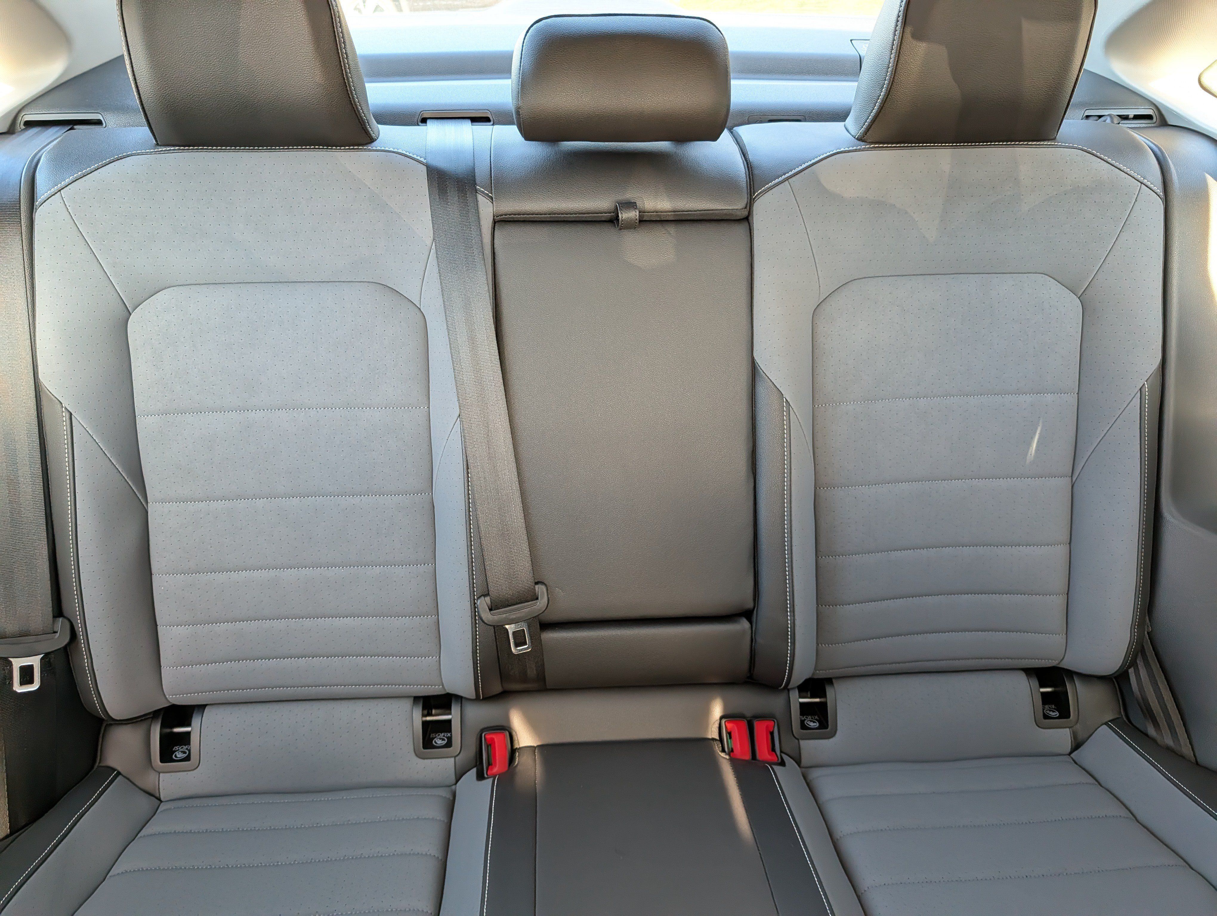 Certified 2025 Volkswagen Jetta SE FWD image 13