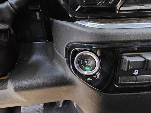 Used 2023 GMC Sierra 1500 Elevation RWD image 32