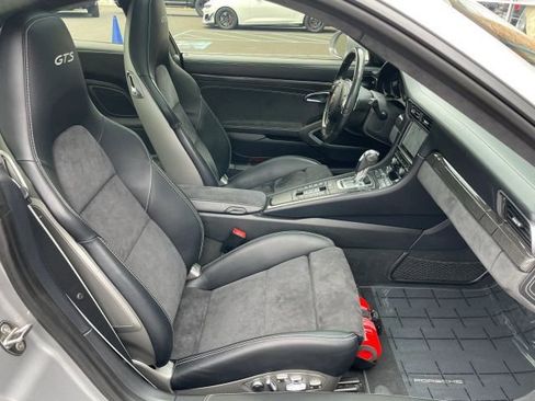 Used 2015 Porsche 911 Carrera 4 GTS AWD/4WD image 43