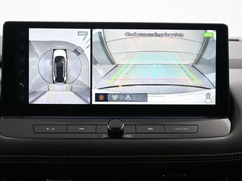 Used 2024 Nissan Rogue SL image 17