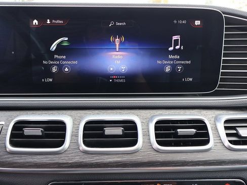Used 2020 Mercedes-Benz GLE 350 4MATIC w/ Premium Package image 49