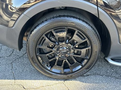 Used 2021 Kia Telluride SX w/ SX Prestige Package image 20