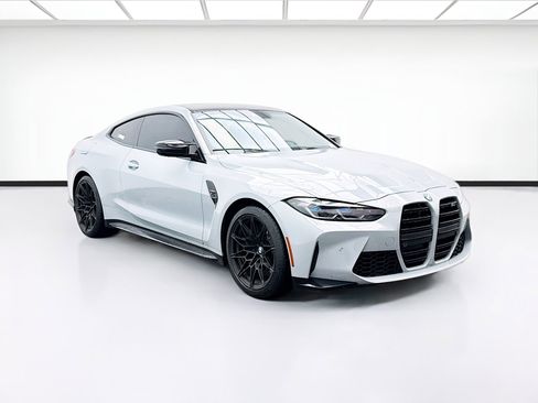 Used 2024 BMW M4 Competition w/ Executive Package image 3