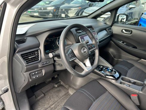 Used 2024 Nissan Leaf SV Plus image 16