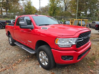 Used 2024 RAM 2500 Big Horn w/ Sport Appearance Package