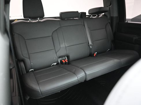 Certified 2025 Chevrolet Silverado 2500 W/T image 30