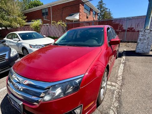 Used 2010 Ford Fusion Sport FWD image 19