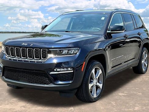 Used 2022 Jeep Grand Cherokee Limited 4xe AWD/4WD image 4
