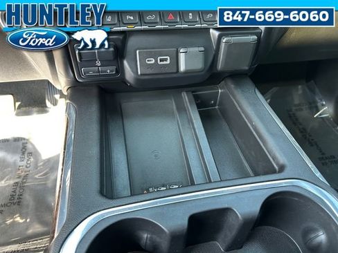 Used 2022 GMC Sierra 3500 Denali image 26