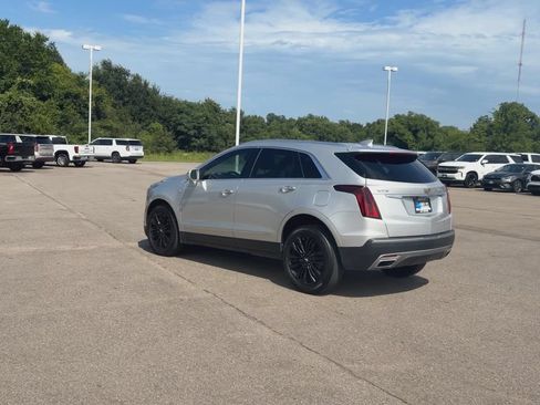 Used 2020 Cadillac XT5 Premium Luxury FWD image 6