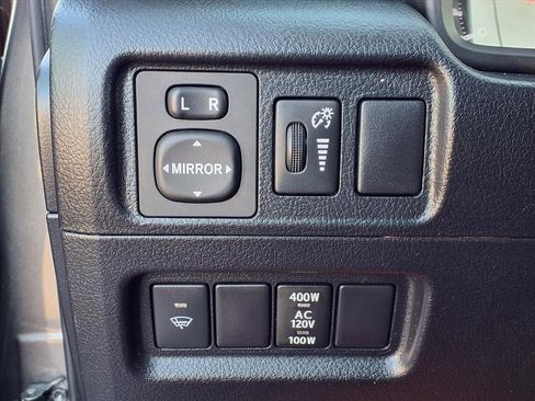 Used 2016 Toyota 4Runner SR5 Premium RWD image 10