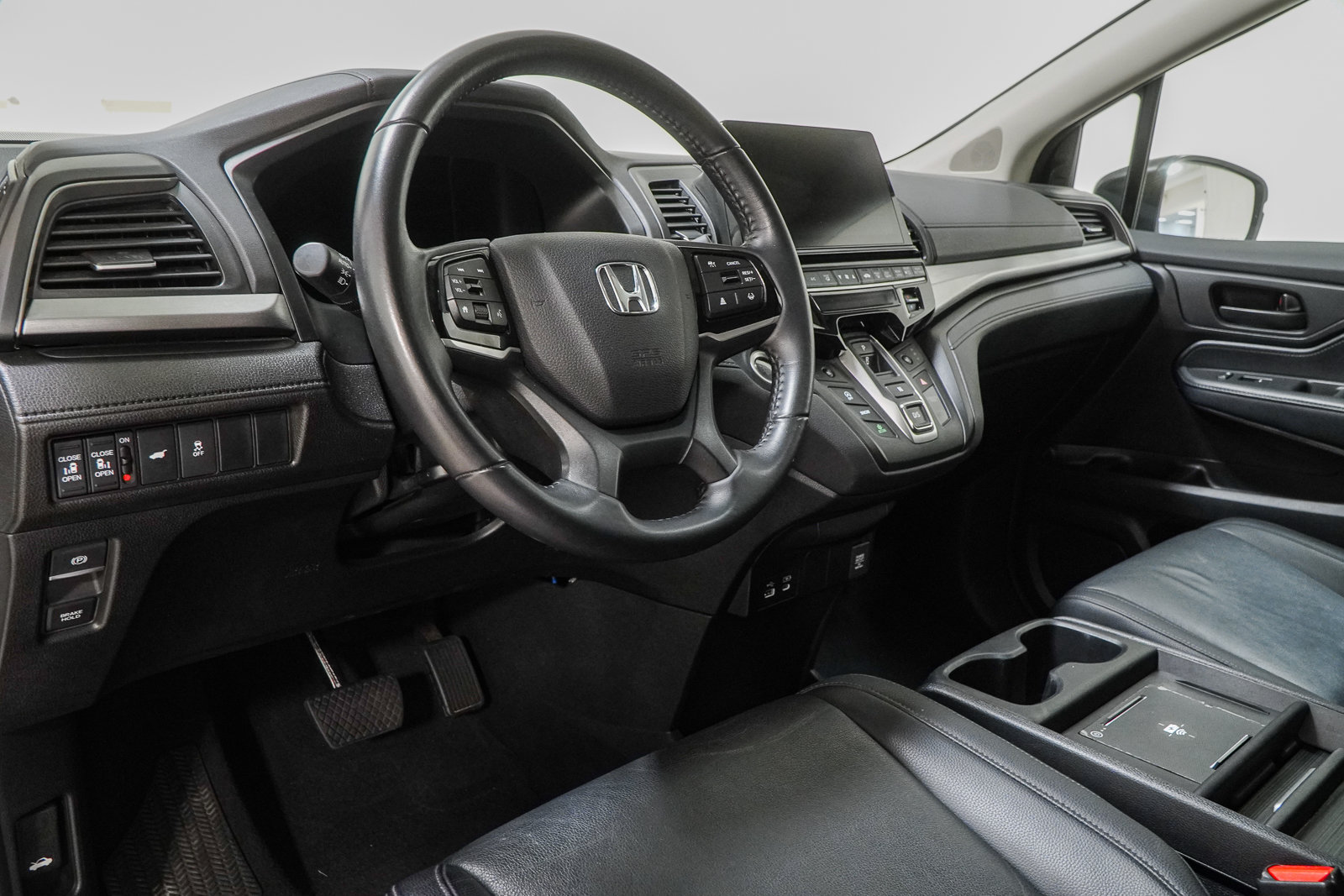 Used 2025 Honda Odyssey EX-L image 21