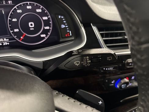 Used 2019 Audi Q7 3.0T Premium Plus image 21