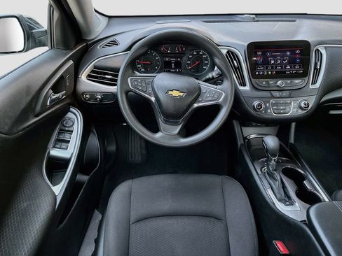 Used 2024 Chevrolet Malibu LT FWD image 21