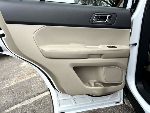 Used 2014 Ford Explorer 4WD image 22