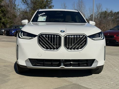 Certified 2025 BMW X3 xDrive30i image 9