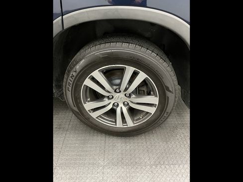 Used 2017 Honda Pilot EX-L image 39