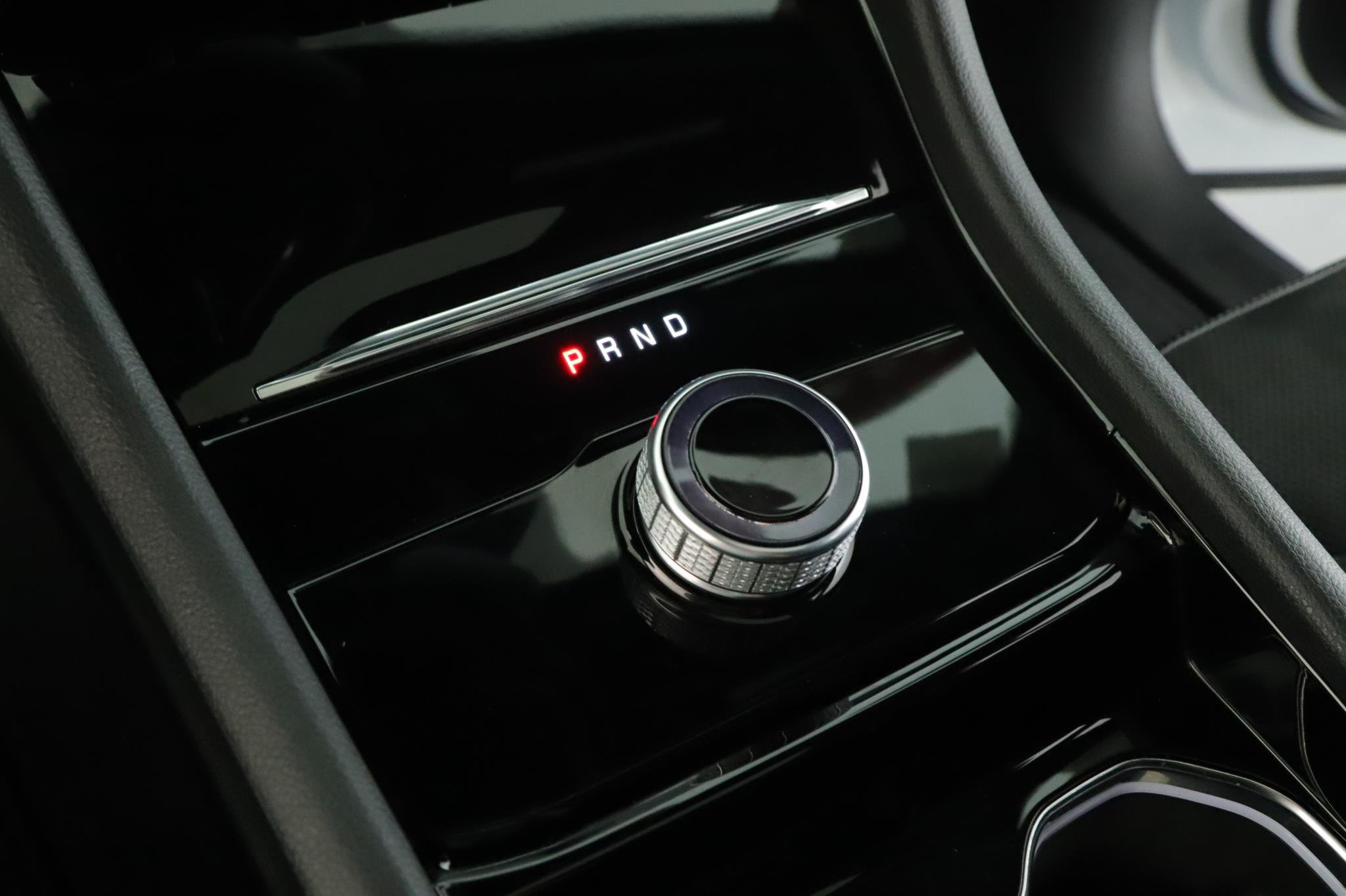 Used 2023 Jeep Grand Cherokee Altitude AWD/4WD image 16